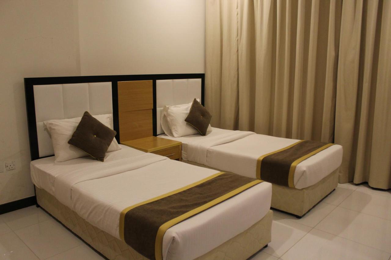 Asian Tower Al Ghurayfah Ngoại thất bức ảnh