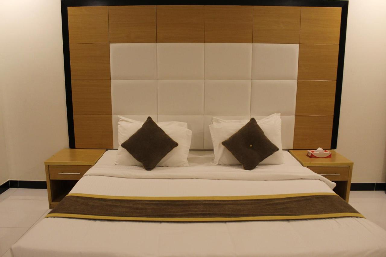 Asian Tower Al Ghurayfah Ngoại thất bức ảnh